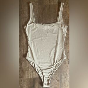 SHEIN Tan Sleeveless Bodysuit. Excellent condition. Women’s Size Small
